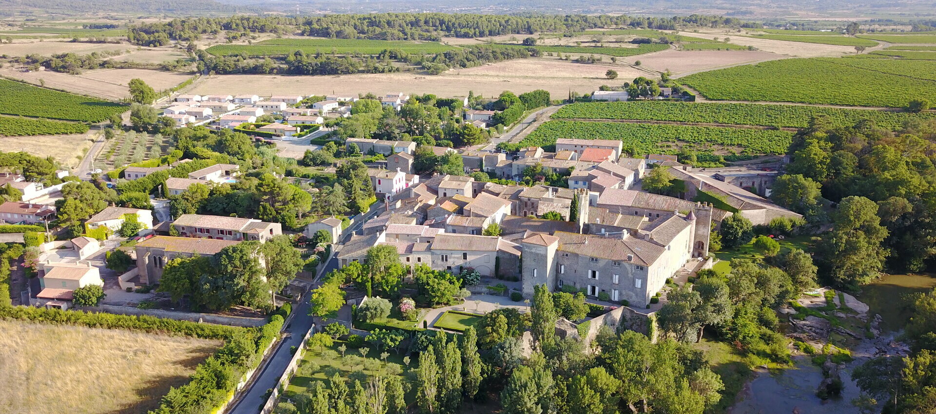 La Mairie de Roquecourbe Minervois vous souhaite la bienvenue dans l'Aude
